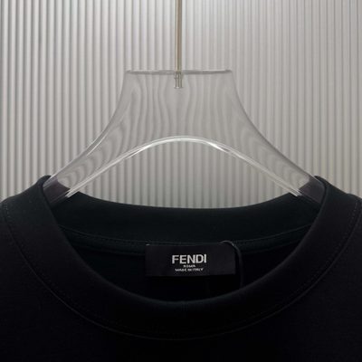 T-Shirt — 4