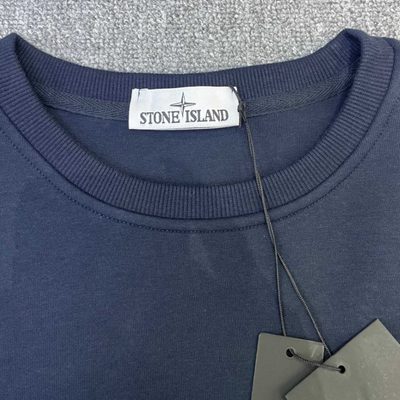 Stone Island — 15