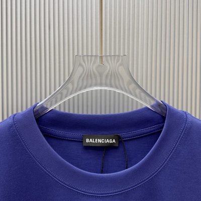 T-Shirt — 4