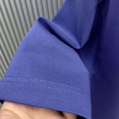 T-Shirt — 7
