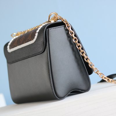 Louis Vuitton Bag — 7