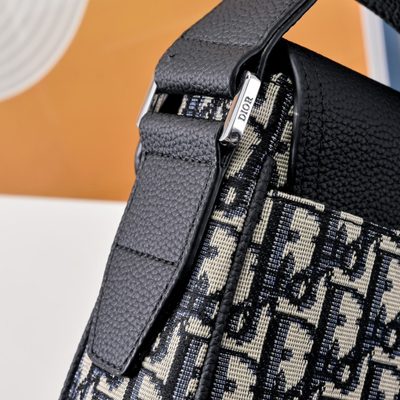 Dior Saddle Messenger Bag — 5