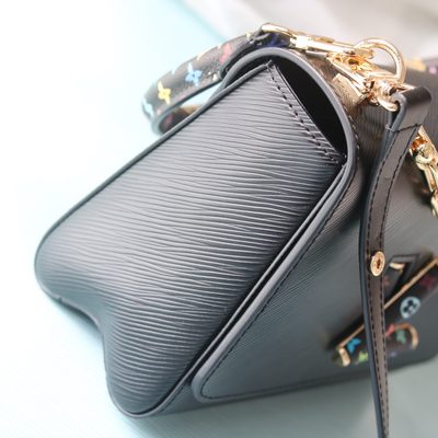 Louis Vuitton Bag — 7