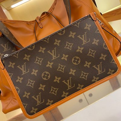Louis Vuitton Bag — 4