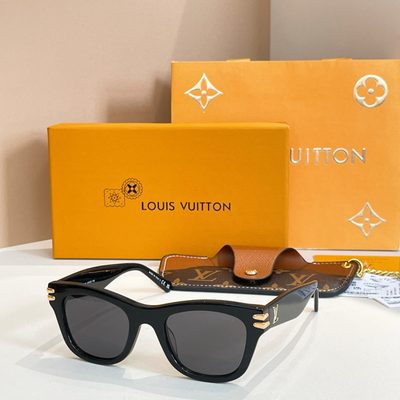LV Sunglasses — 6
