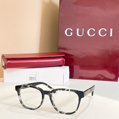 Gucci Sunglasses — 4