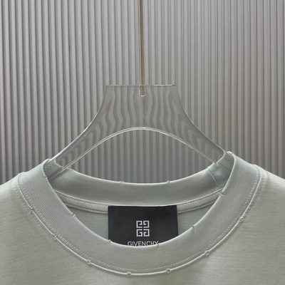 T-Shirt — 4