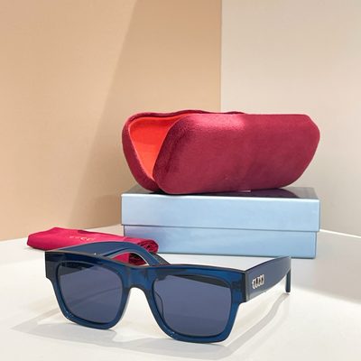Gucci Sunglasses — 4