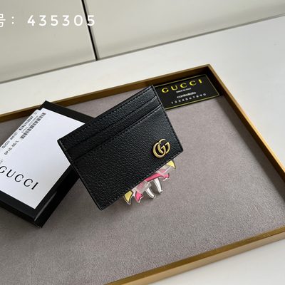 Gucci card holder — 4