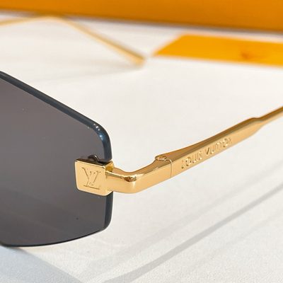 LV Sunglasses — 9