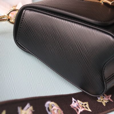 Louis Vuitton Bag — 6