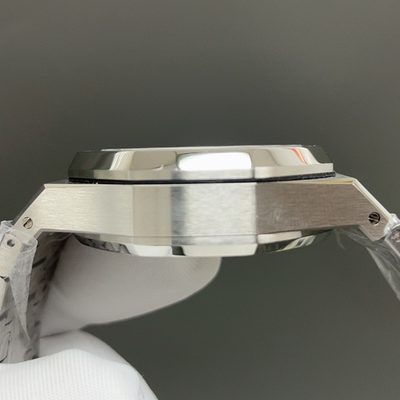 AP Watch — 8