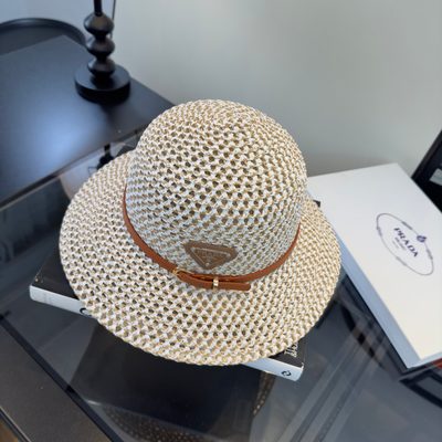Prada bucket hat — 4