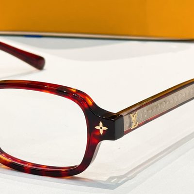 LV Sunglasses — 6