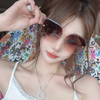 LV Sunglasses — 6