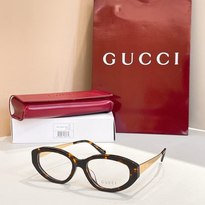 Gucci Sunglasses — 9