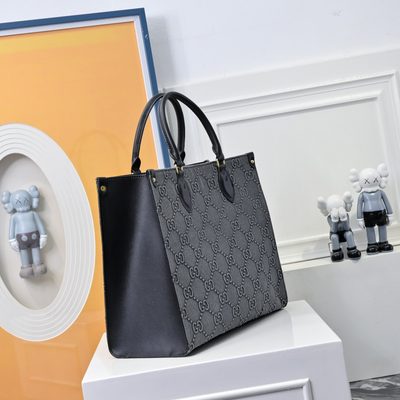 Gucci Ophidia GG Medium Tote Bag — 3