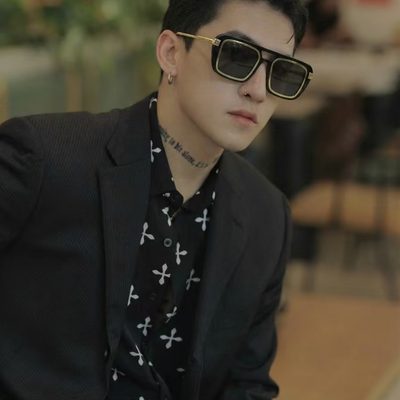 LV Sunglasses — 4