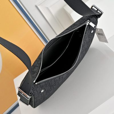 Dior Slider Zipped Hobo Bag — 8
