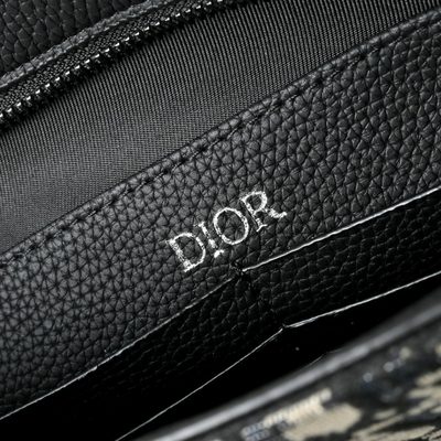 Dior pouch — 8