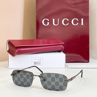 Gucci Sunglasses — 3