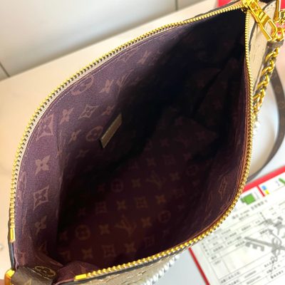 Louis Vuitton Bag — 8