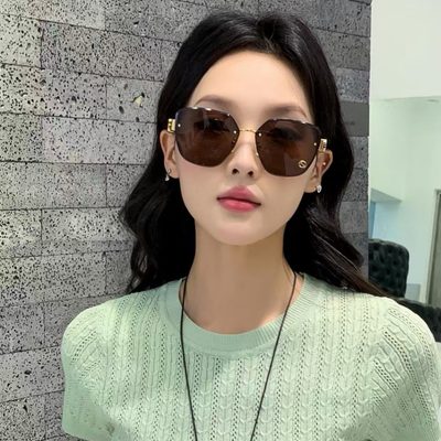 Gucci Sunglasses — 6