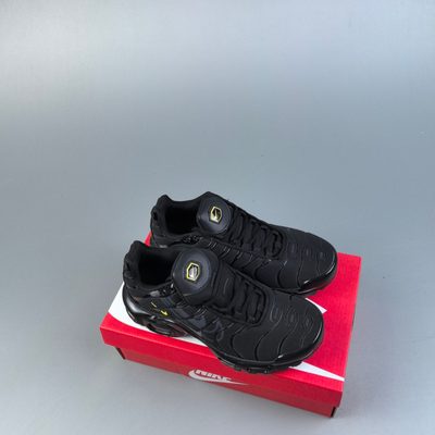 Nike Air Max Plus trainers — 6
