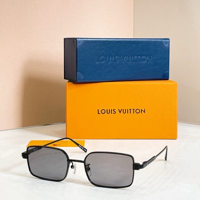 LV Sunglasses — 6