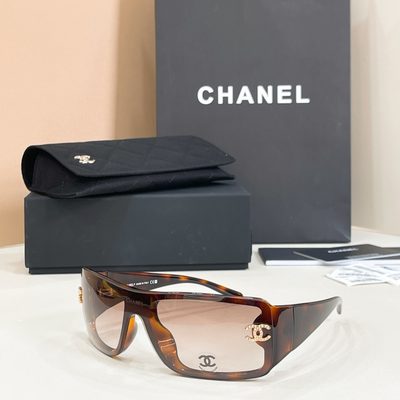 Chanel Sunglasses — 8