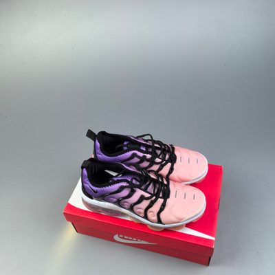 Nike Air Max Plus trainers — 9