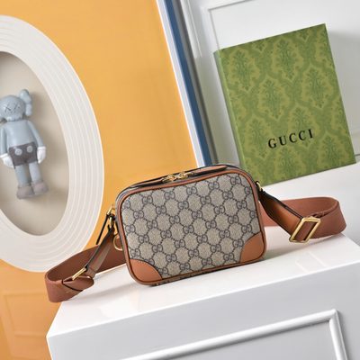 Gucci GG Emblem small crossbody bag — 3