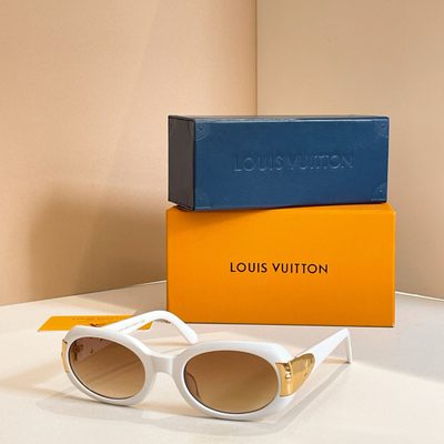 LV Sunglasses — 7