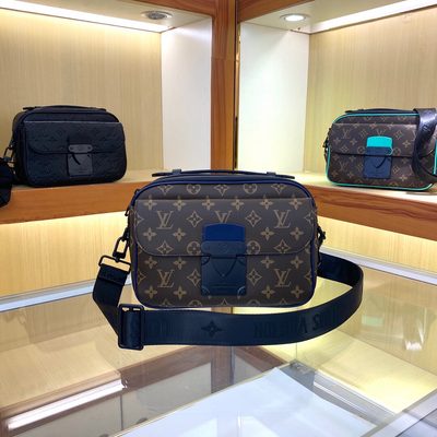 Louis Vuitton Bag — 3