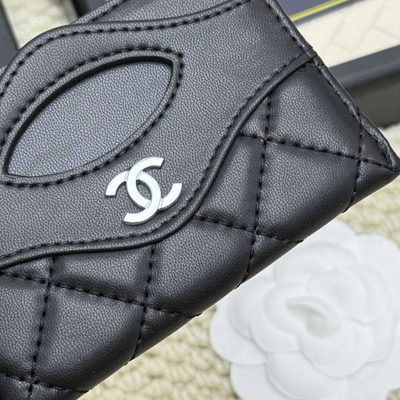 Accessories — 5