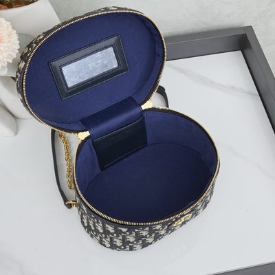 Dior Bag — 9