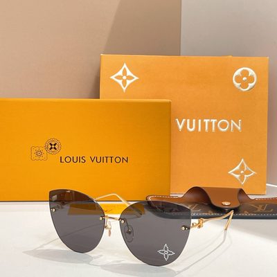 LV Sunglasses — 4