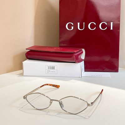 Gucci Sunglasses — 7