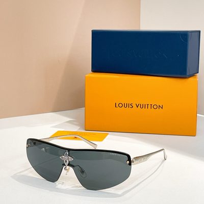 LV Sunglasses — 3