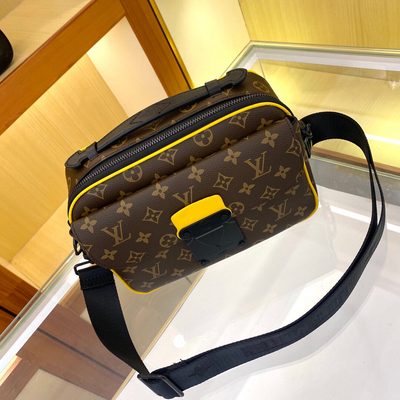 Louis Vuitton Bag — 6