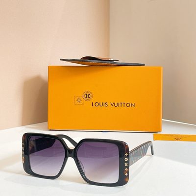LV Sunglasses — 4