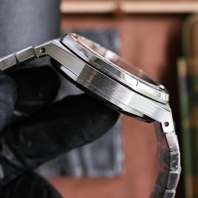 AP Watch — 5
