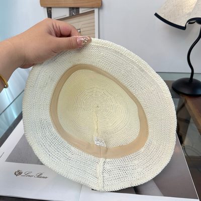 Prada bucket hat — 9
