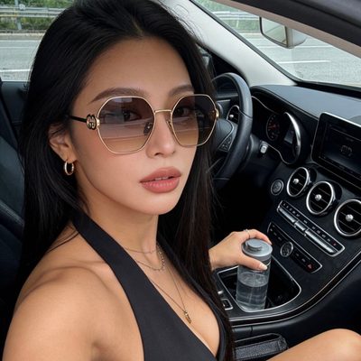 Gucci Sunglasses — 7