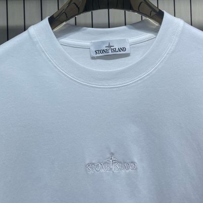 Stone Island — 4