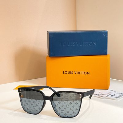 LV Sunglasses — 6