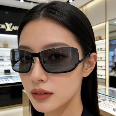 Gucci Sunglasses — 4