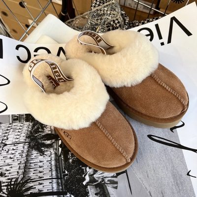 UGG Funkette Slippers — 4