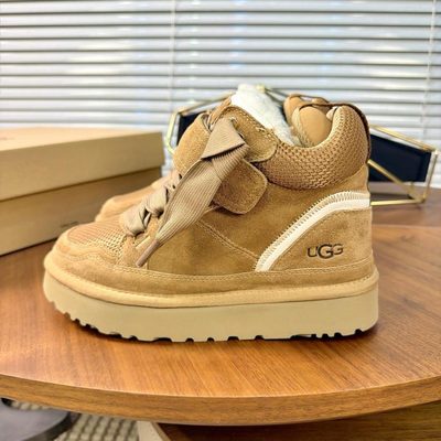UGG Women's Lowmel Wedge Trainer — 4