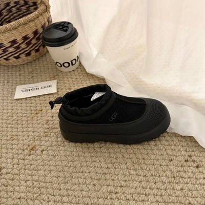 UGG Tasman Weather Hybrid shoes — 9